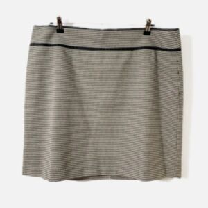 Ann Taylor Factory LOFT Houndstooth Patterned Fully Lined Pencil Skirt Back Zip